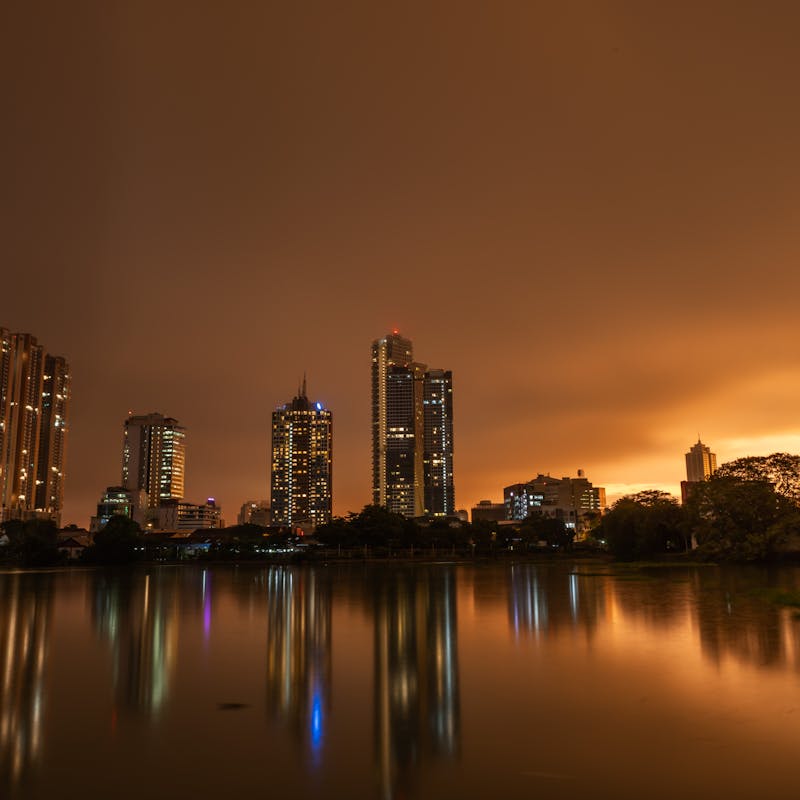 Colombo City Tour Sri Lanka — Temples, Markets and Skyline