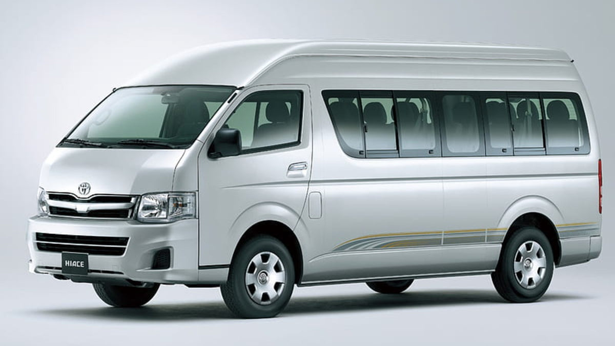 Airport Transfer — Minibus (up to 10 passengers)