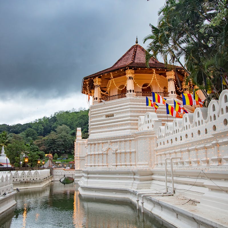 12 Day Sri Lanka Classic Circuit — The Complete Island Tour